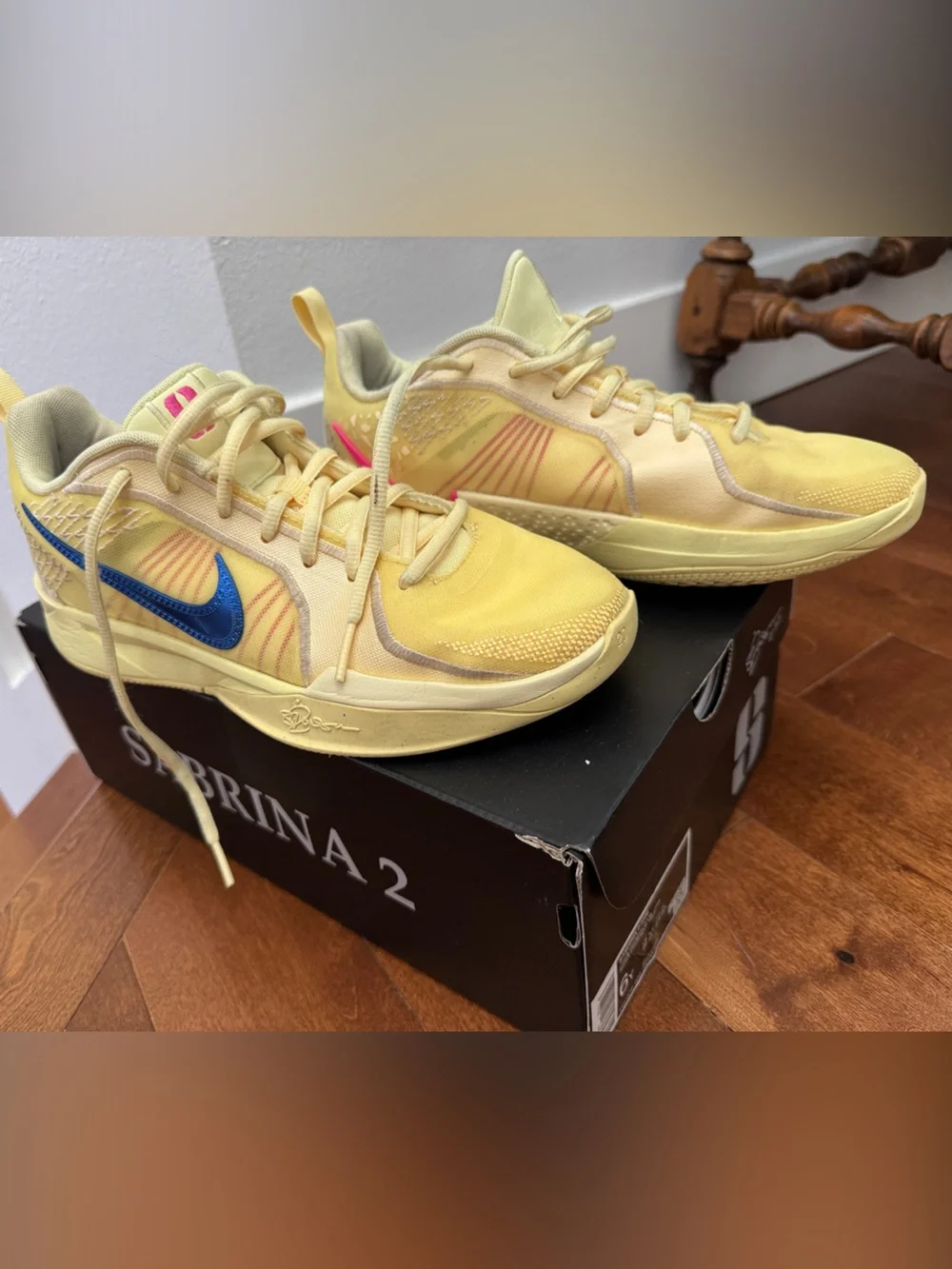 Nike Sabrina 2 Yellow basketball Sneakers citron tint/royal pulse color 6 youth